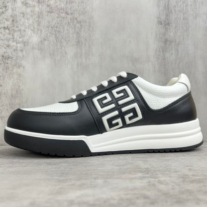 Givenchy Low-Top G4 "Black-White"