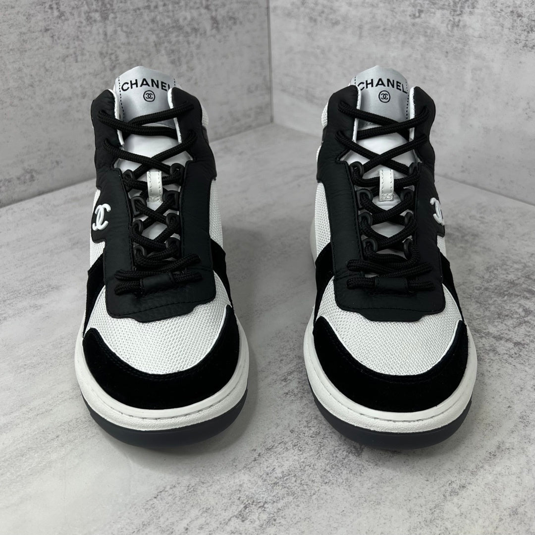 Chanel 22P High-Top "White-Black"