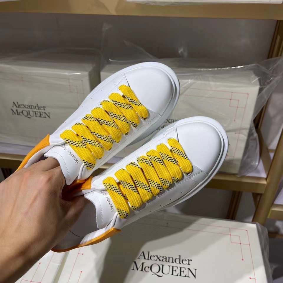 Alexander McQueen Oversized "White-Mimosa"