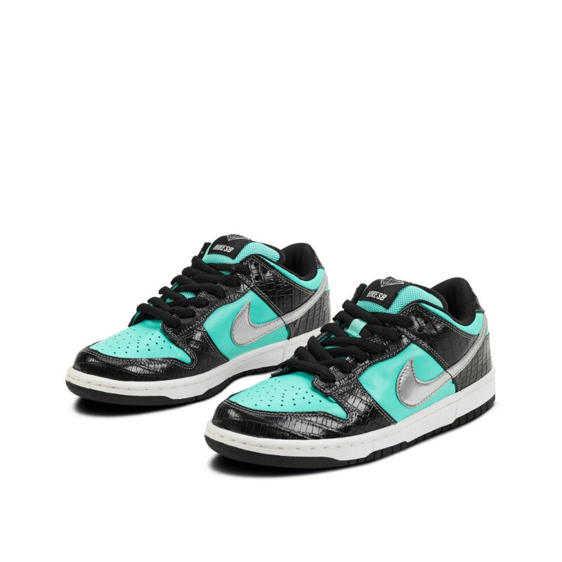 Nike Diamond Supply Co. x Dunk Low Pro SB "Tiffany"