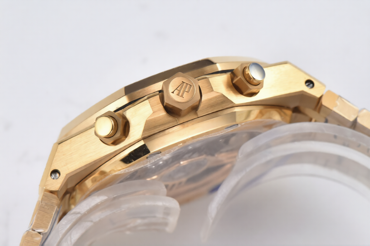 Audemars Piguet Royal Oak Chrono 41mm Frosted Gold Dial
