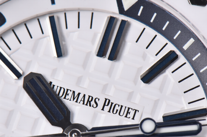 Audemars Piguet Royal Oak Offshore Diver 42mm White Ceramic