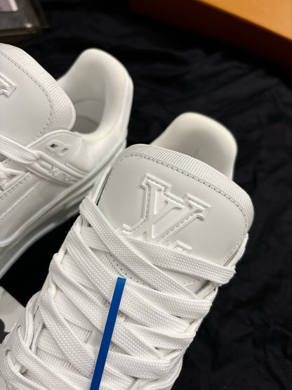Louis Vuitton LV Trainers "White"