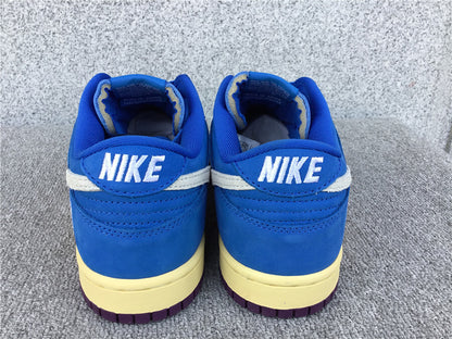 Undefeated x Nike Dunk Low SP "Undefeated Dunk vs. AF1"