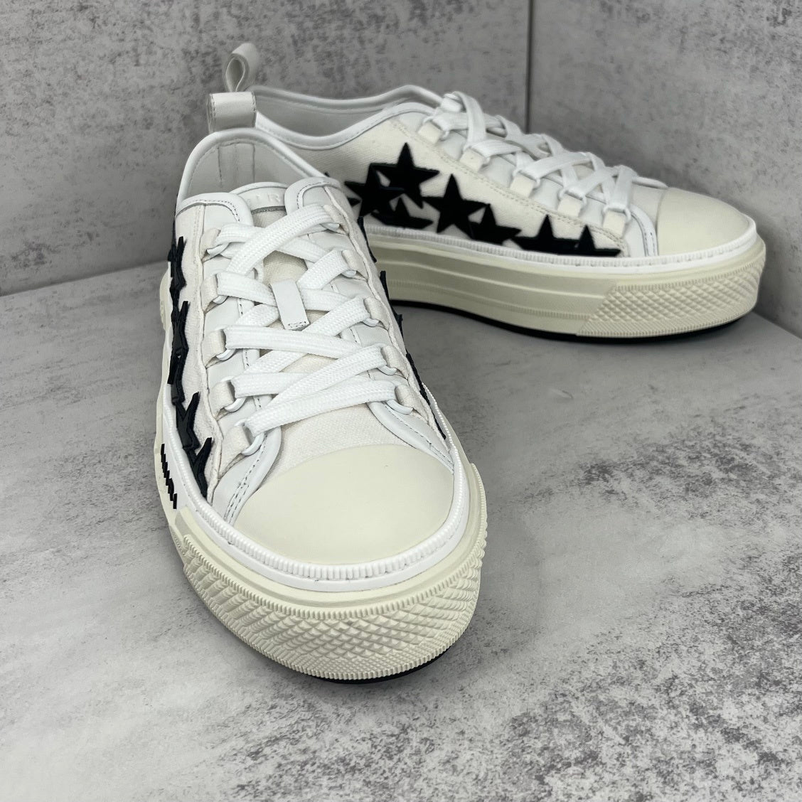 Amiri Court Low "White-Black Stars"