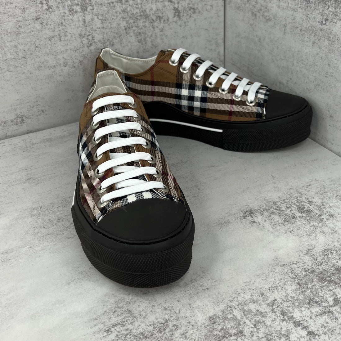 Burberry Gabardine "Birch Brown"