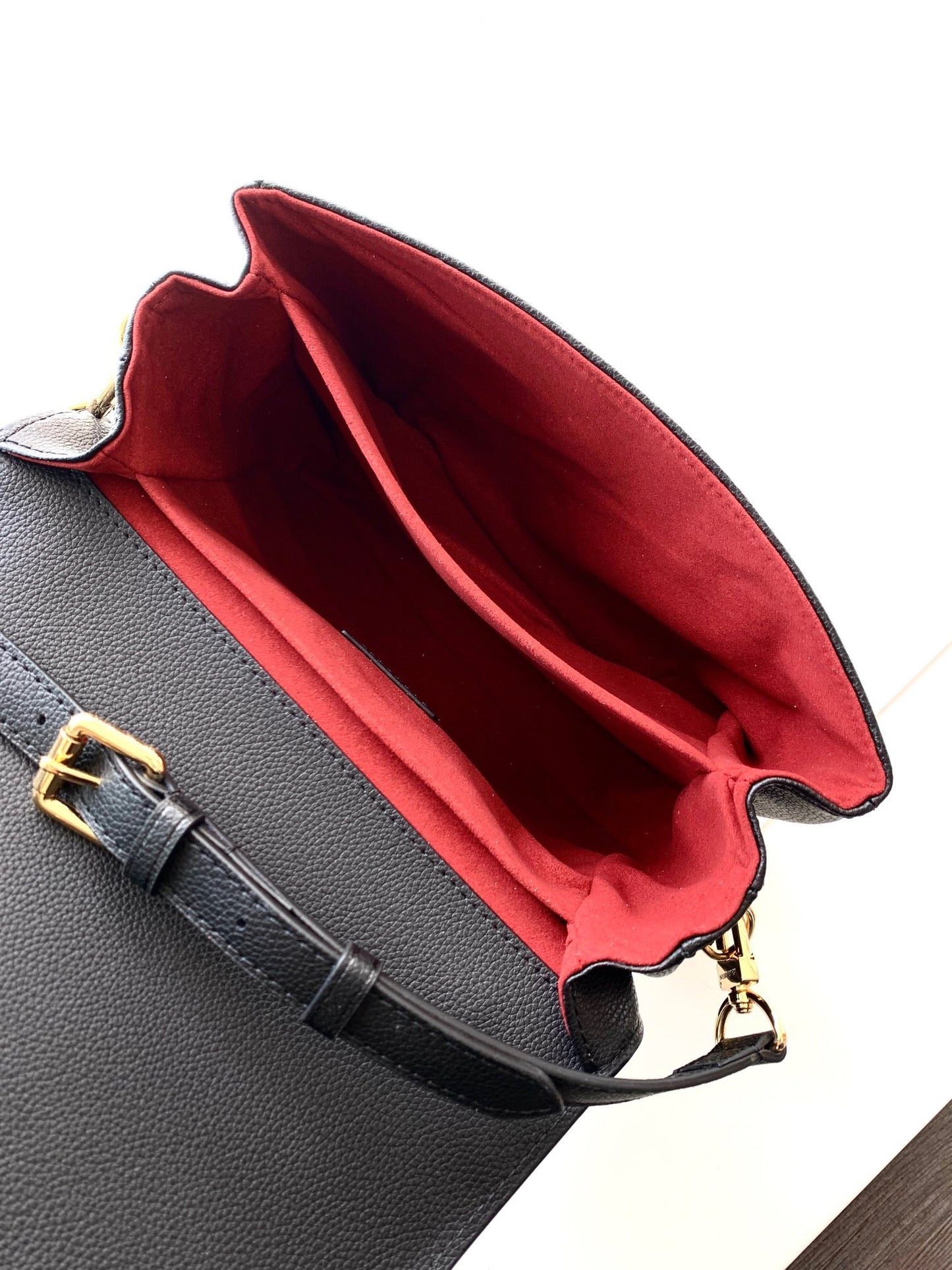 Louis Vuitton Pochette Métis