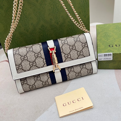 Gucci Jackie 1961 GG Continental Chain Wallet