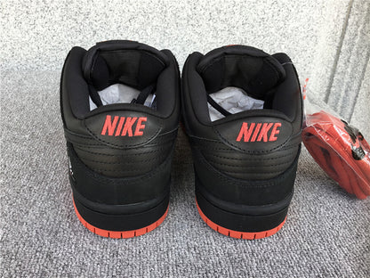 Nike SB Dunk Low TRD QS "Black Pigeon"