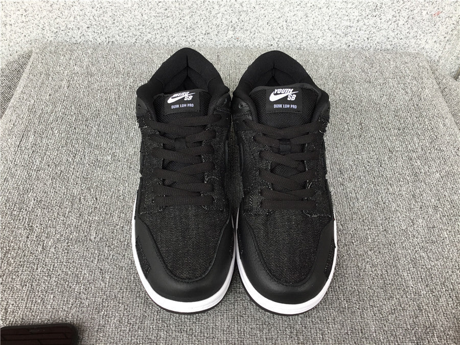 Nike SB Dunk Low "Wasted Youth"