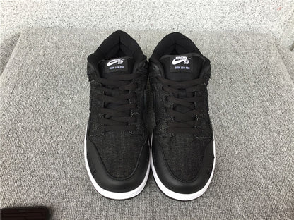 Nike SB Dunk Low "Wasted Youth"