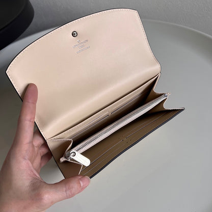 Louis Vuitton Iris Wallet "Magnolia Mahina Leather"