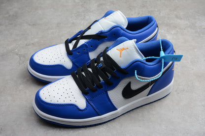 Air Jordan 1 Low "Hyper Royal"