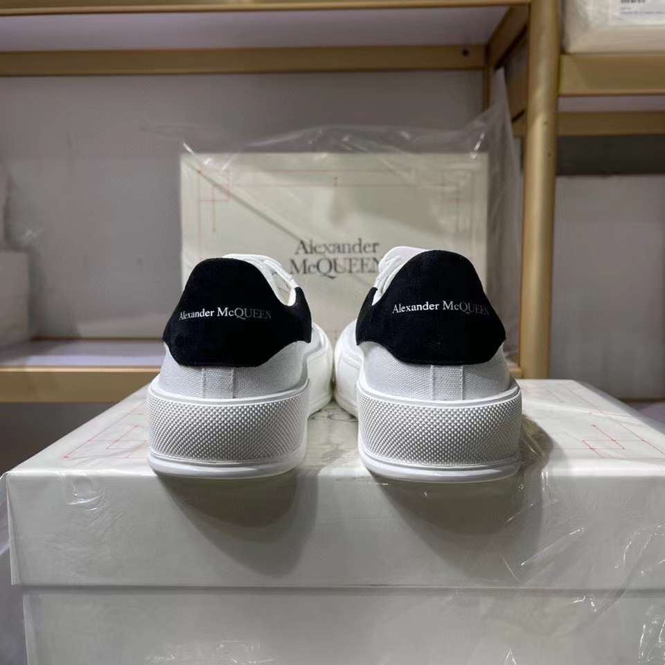 Alexander McQueen Deck Plimsoll Low "White-Black"