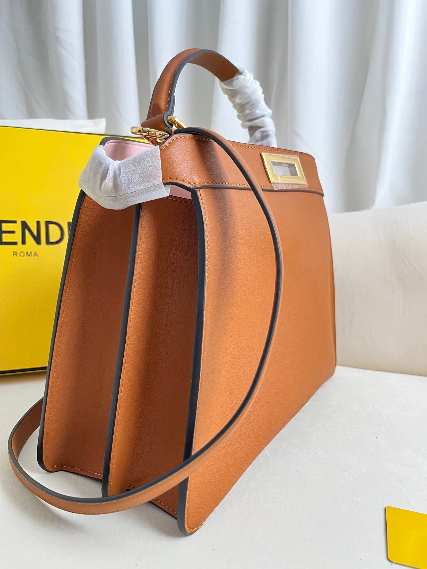Fendi Peekaboo ISeeU Medium Bag