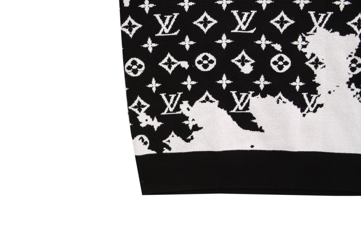 Louis Vuitton Monogram Bandana Sweater "Black-White"