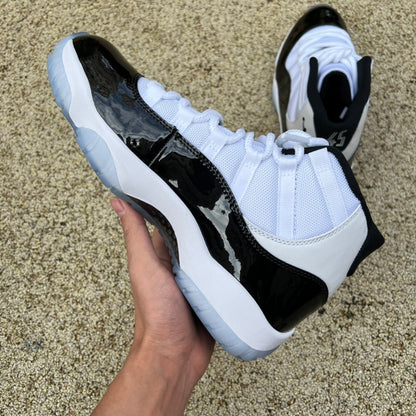 Air Jordan 11 Retro "Concord"