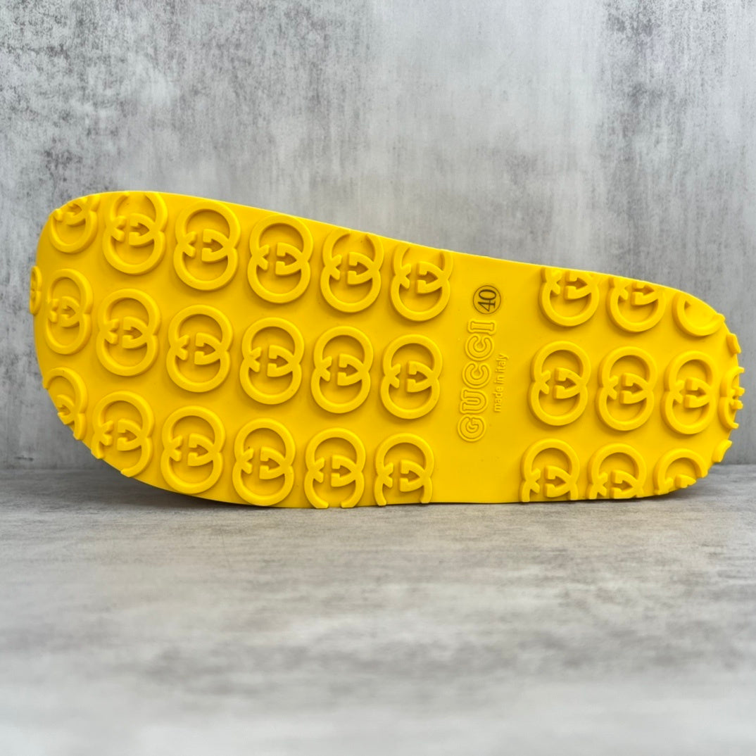 Gucci Slides "Yellow"