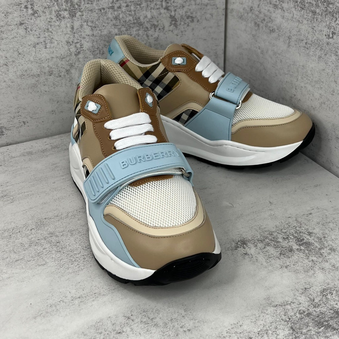 Burberry Ramsey "Beige-Brown-Blue"