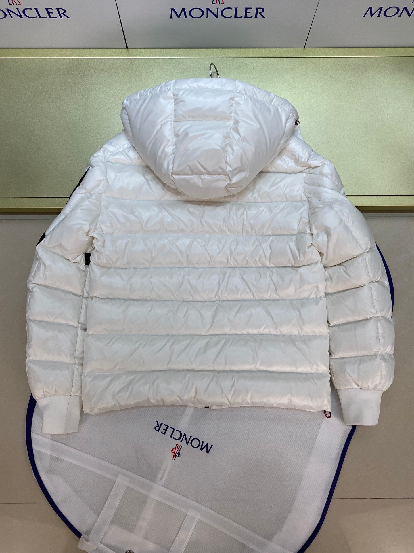 Moncler Corydale Down Jacket "White"