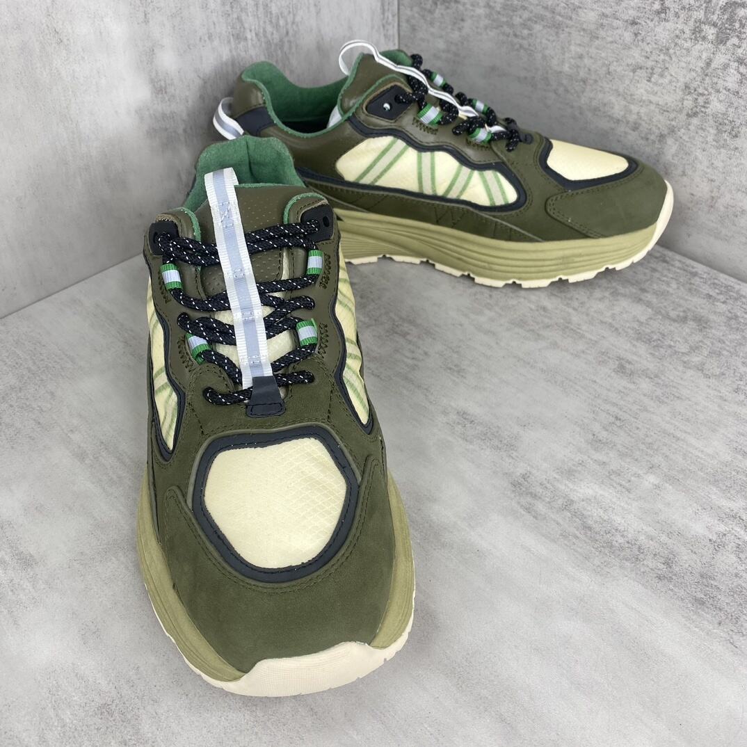 Moncler Lite Runners "Olive"
