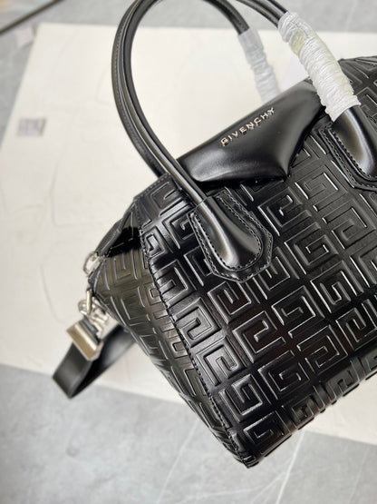 Givenchy Antigona Lock 4G Leather Bag
