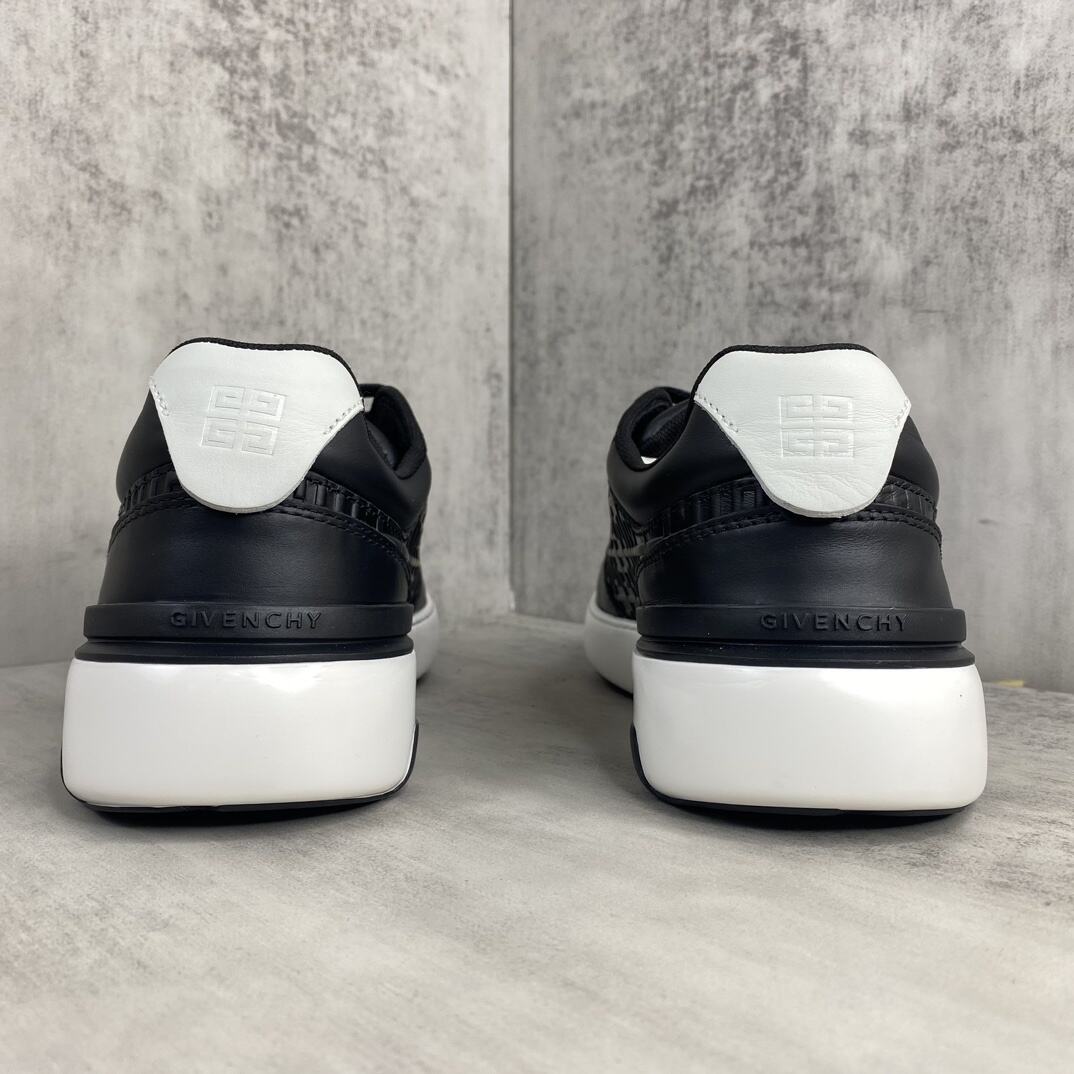 Givenchy Low-Top "White-Black Print"