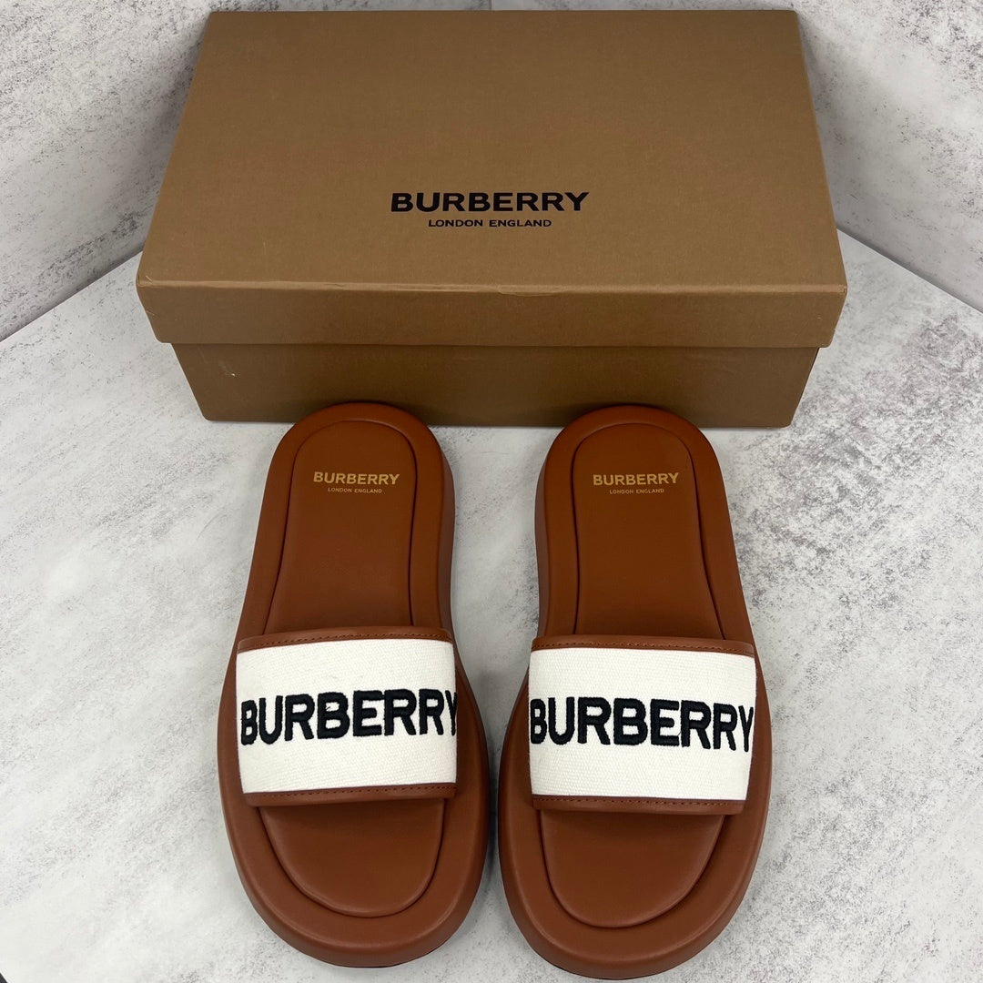 Burberry Slides "Brown-White-Black"