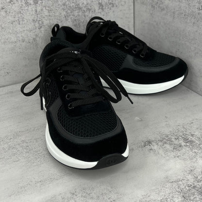 Chanel 22P Low "Black"