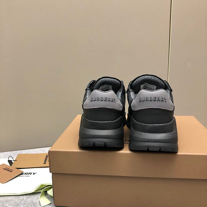 Burberry Ramsey "Black-Grey"