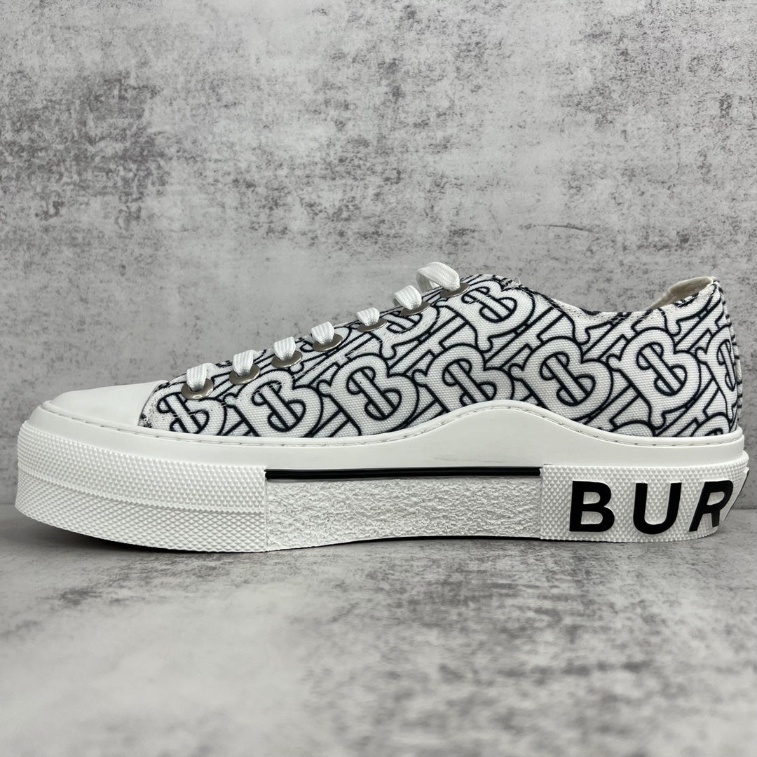 Burberry Gabardine "White-Black Monogram"