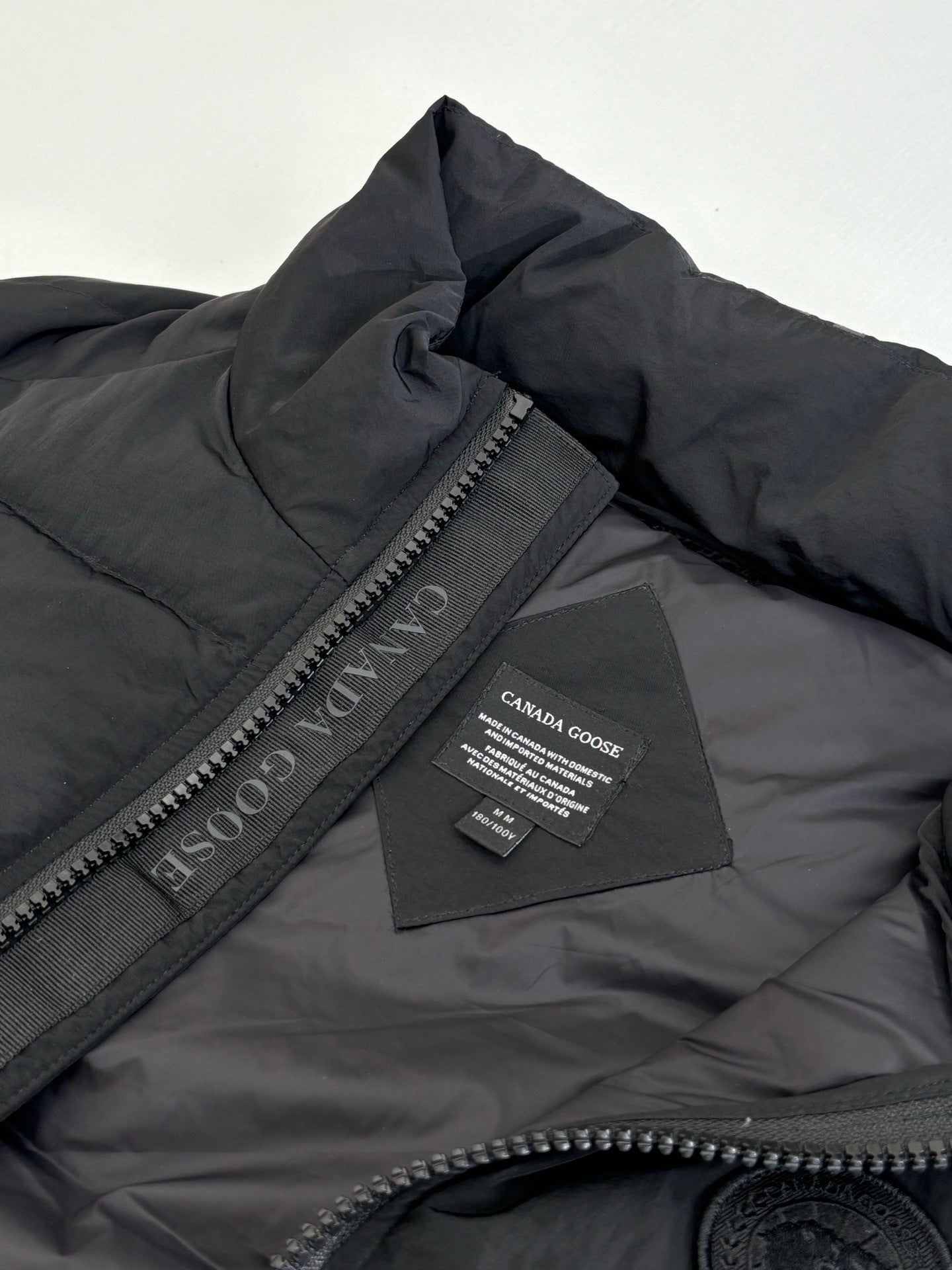 Canada Goose Crofton Down Vest EnduraLuxe "Black"