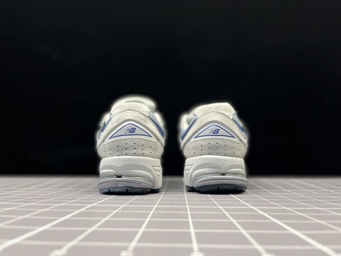 New Balance 2002R "Grey-Blue"