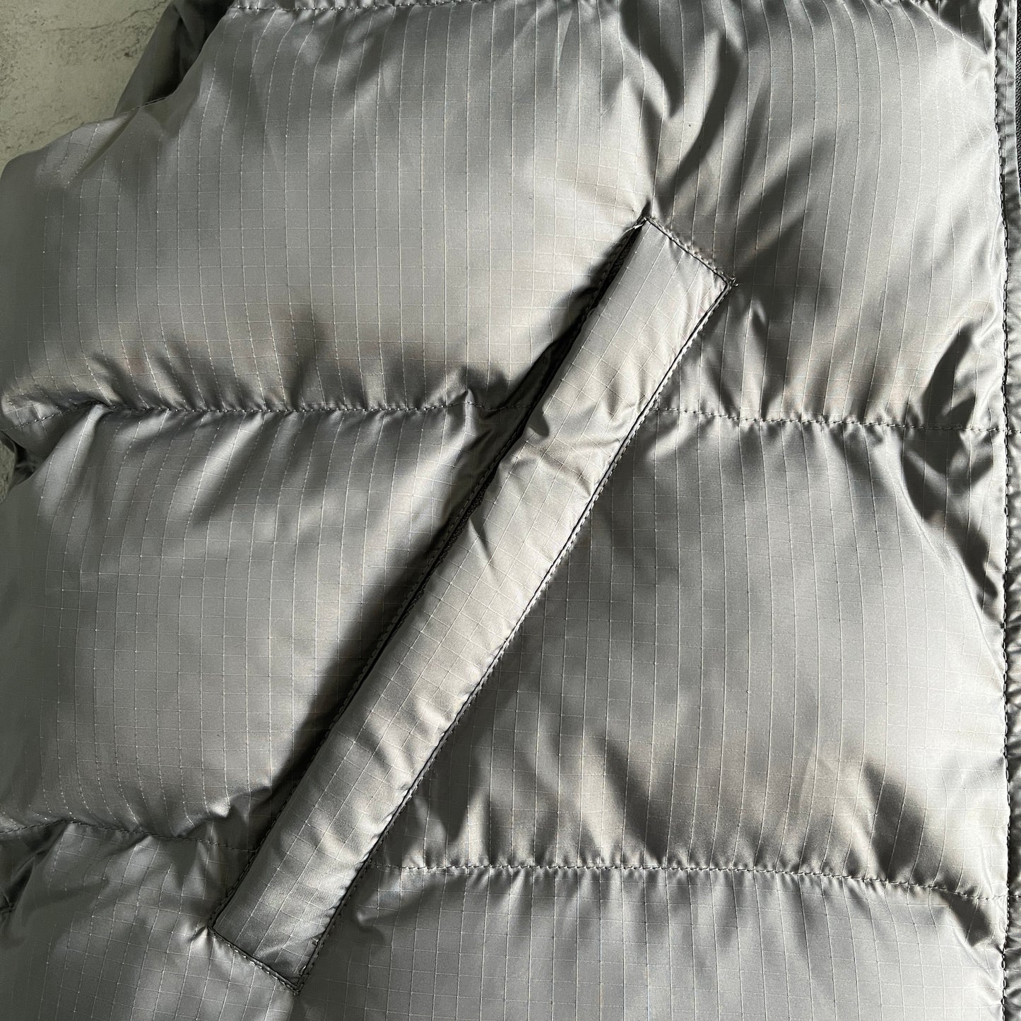 Trapstar Shooters Down Vest "Grey-Reflective Logo"