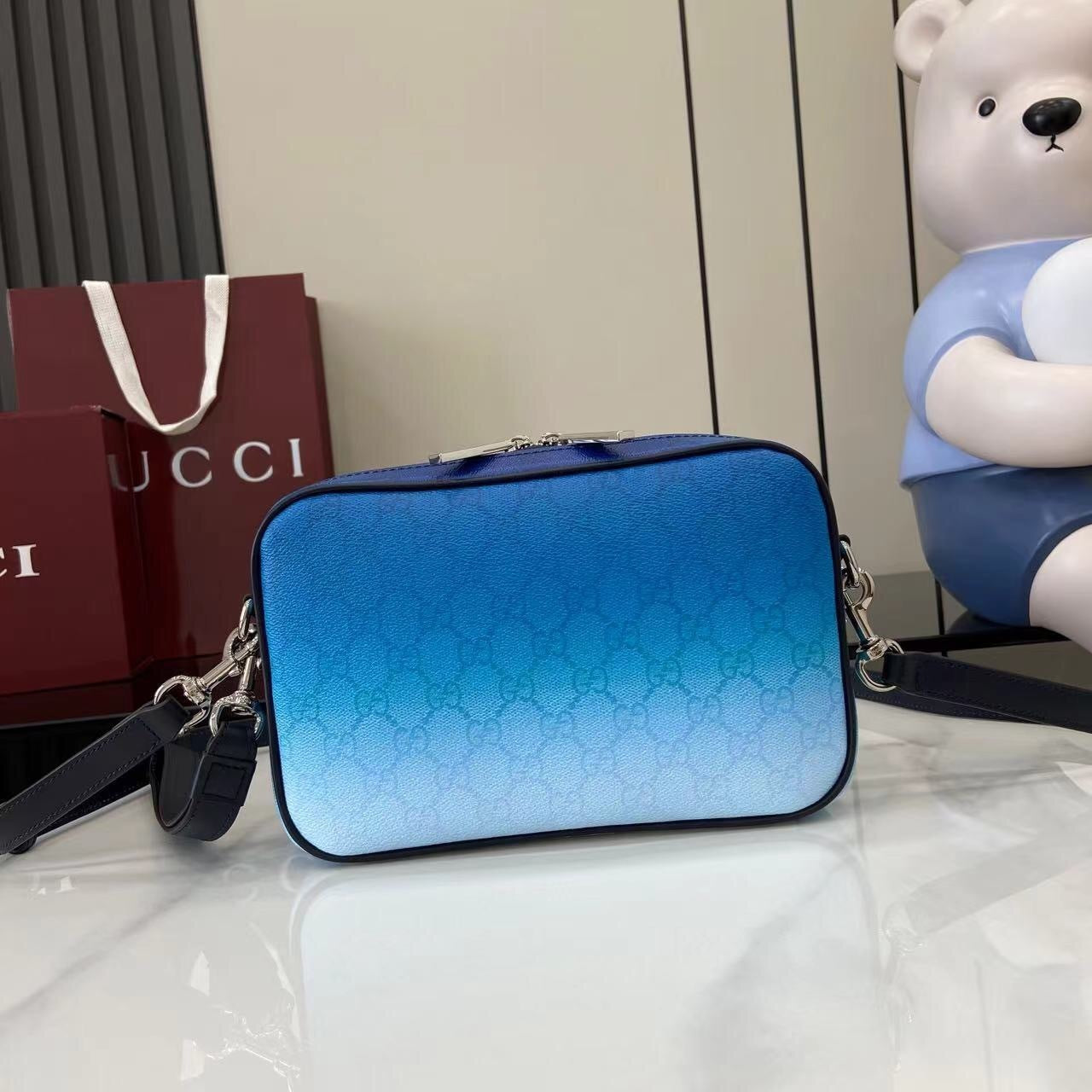 Gucci GG Chroma Small Crossbody Bag