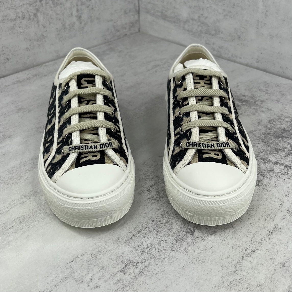 Dior Walk'N'Dior "Beige-Black-White"