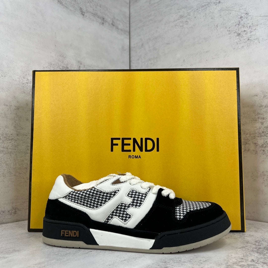 Fendi Match "Black-White"