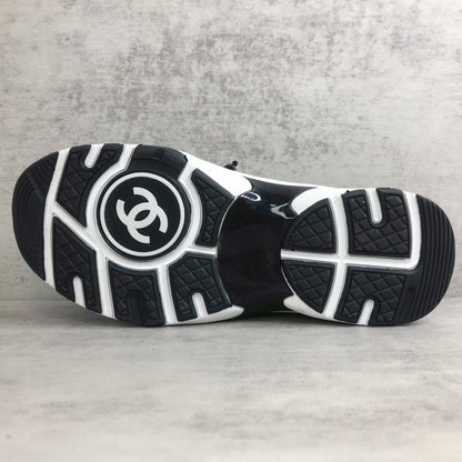 Chanel Interlocking CC "Black-Grey"