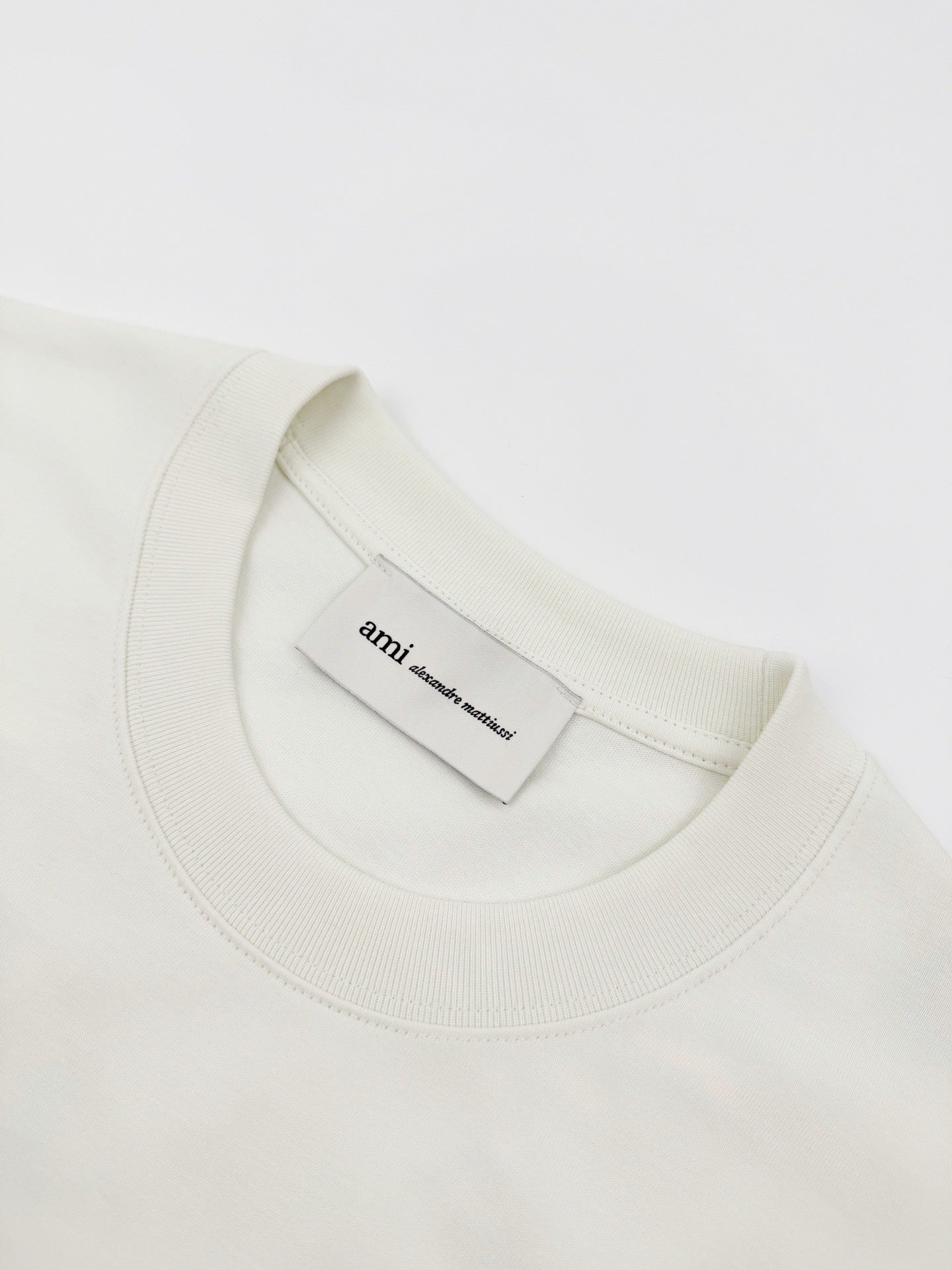 Ami Paris Place Des Victoires T-Shirt "White-Black"