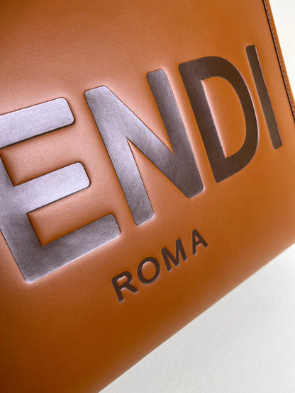 Fendi Sunshine Medium Leather Shopper