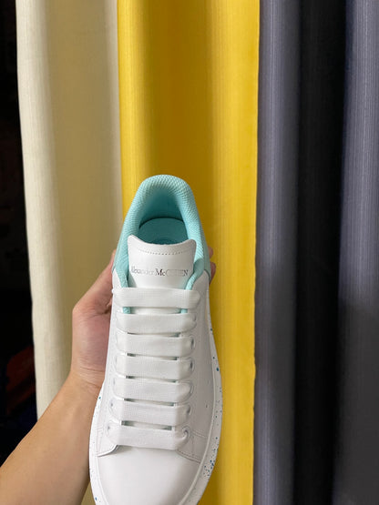 Alexander McQueen Oversized "White-Aquamarina"