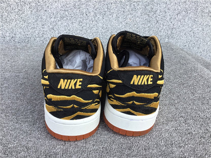 Nike Dunk Low "God Of Wealth"
