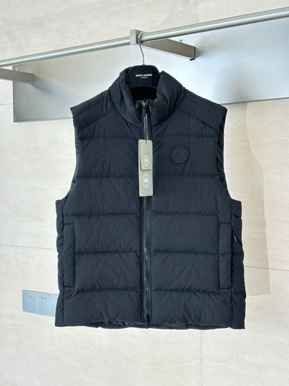Canada Goose Crofton Down Vest EnduraLuxe "Black"