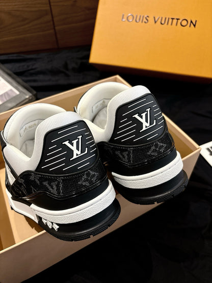Louis Vuitton LV Trainers "Noir Denim"