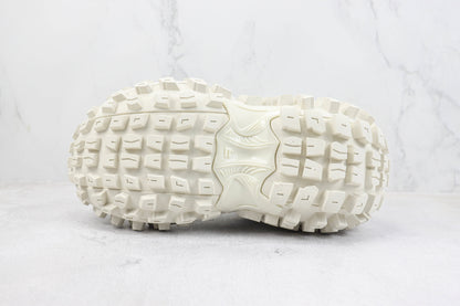 Balenciaga Bouncer "Beige"