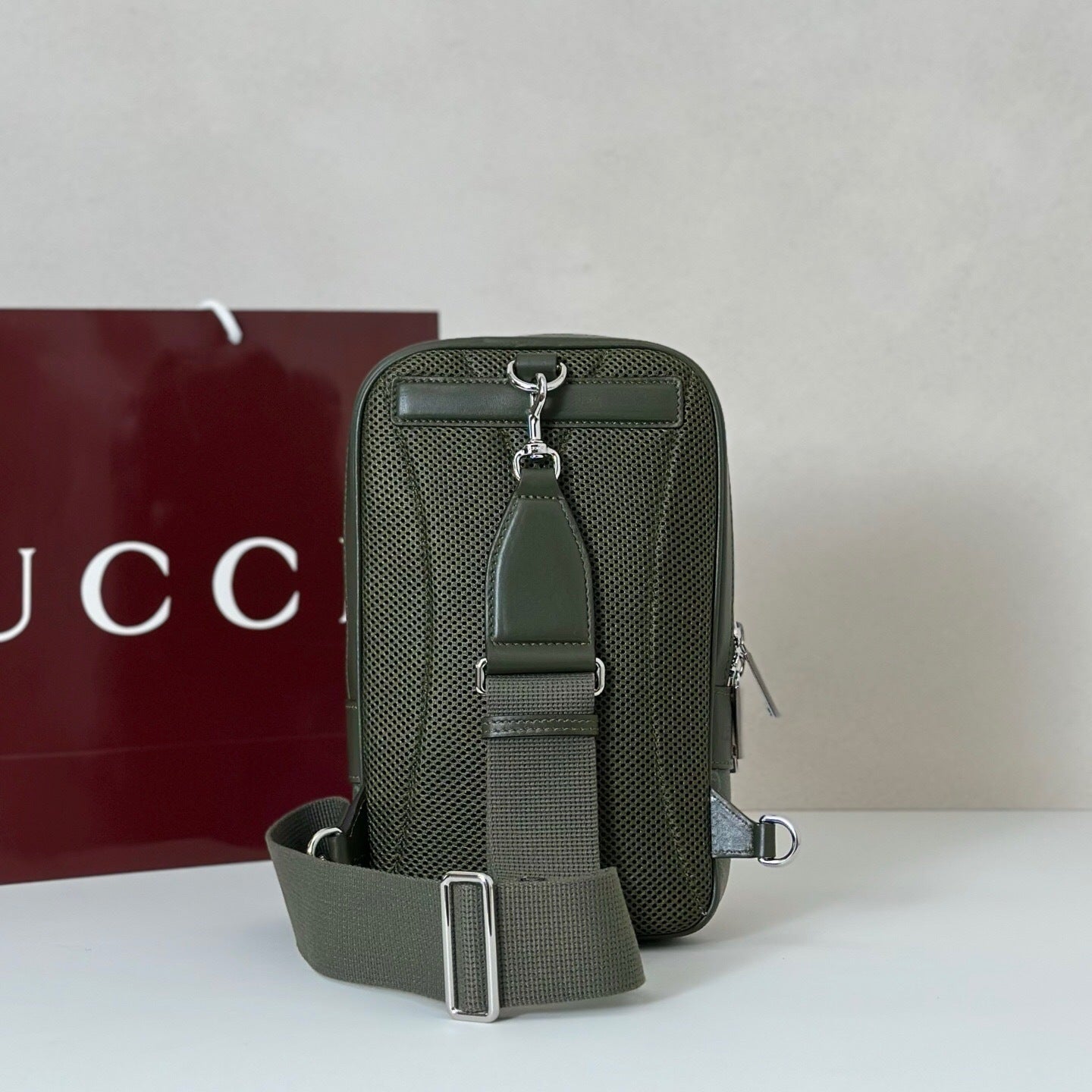 Gucci GG Monogram Small Slingbag "Forest Green GG Fabric"