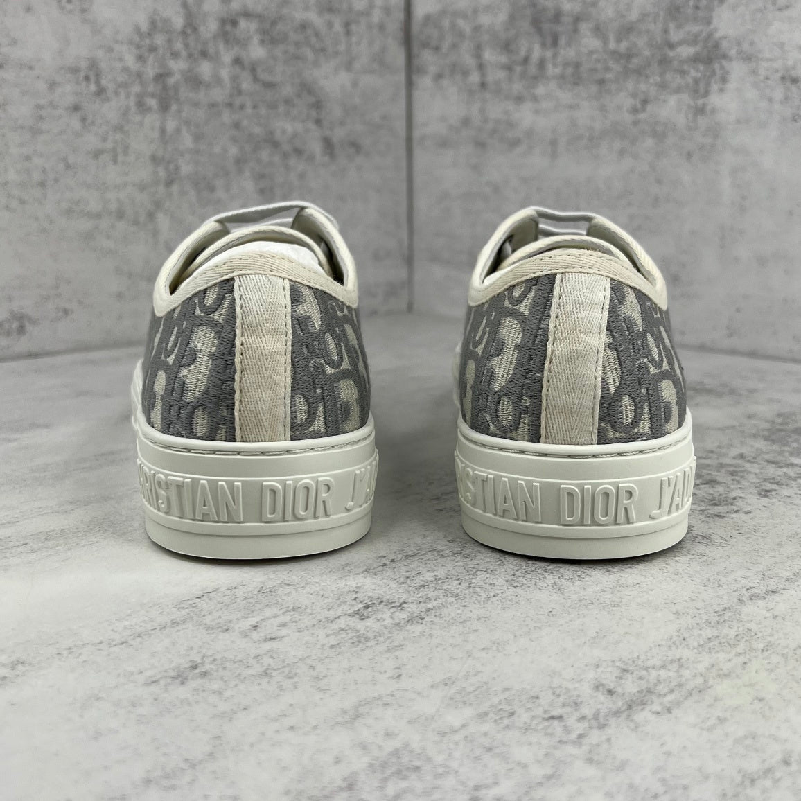 Dior Walk'N'Dior "Grey-White"