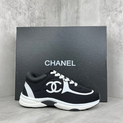 Chanel 22A "Black-White"