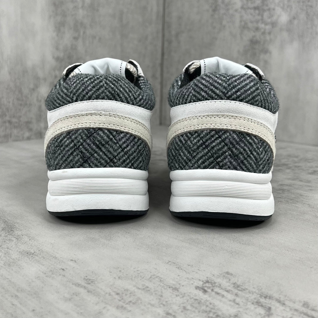 Chanel 22A "Grey-Beige"