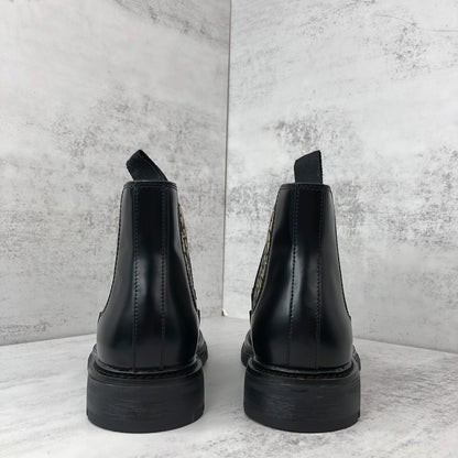 Dior Explorer Chelsea Boots "Black-Beige"